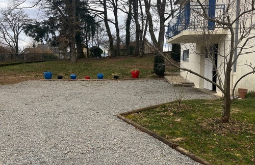 St Georges la Pouge Villa | Country getaway