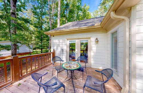 Hardwick House | Country Breeze