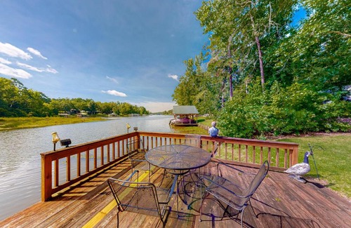 Hardwick House | Country Breeze