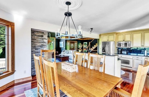 Ellicottville Villa | Country Chateau’ Hot Tub Incredible Views 15 Acres