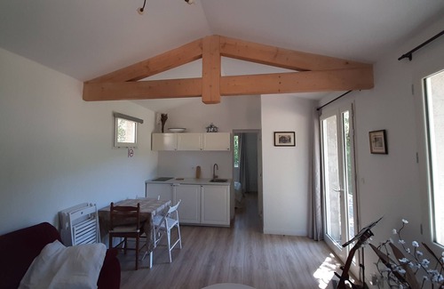 Sainte-Croix-a-Lauze House | Country cottage, calm and relaxation in the sun.