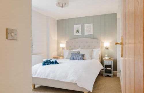Farmington Apartment | Country Cottage in the Heart of the Cotswolds!