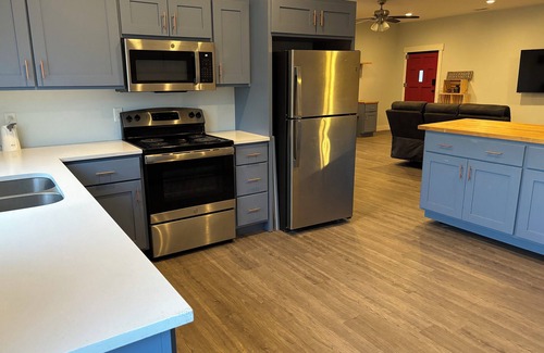 Bluffdale Cottage | Country Cottage