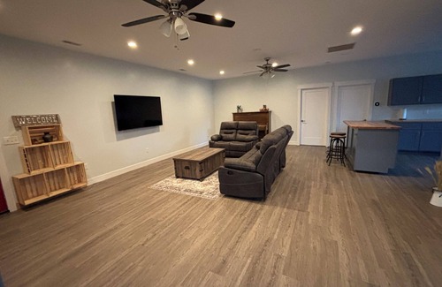 Bluffdale Cottage | Country Cottage