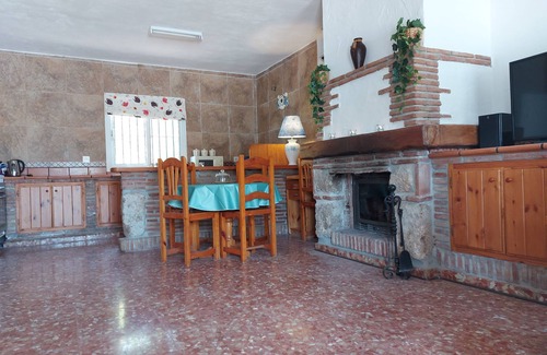Coin Villa | Country Finca with private pool, air con and all amenities.
