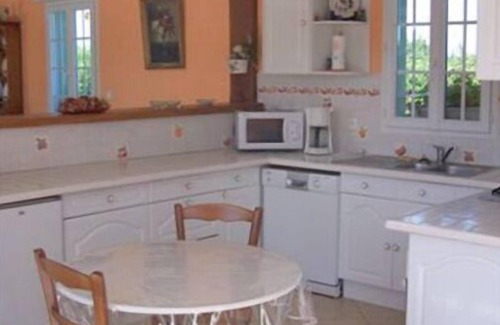 Gisay-la-Coudre House | Country gite with enclosed garden located 1 hour 15 from the seaside