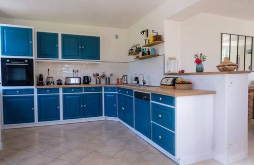 Bonneville-la-Louvet House | Country house in the Pays d'Auge between villages