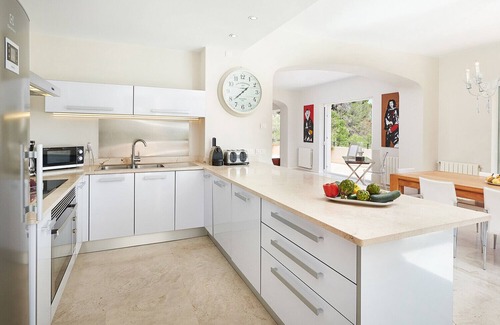 Son Servera House | Country House 'Can Pascalou' with Sea Views, Wi-Fi and Air Conditioning