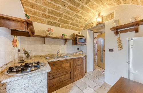 Gagliano del Capo House | Country House 'Il Papavero Rosso - Cozy Villa' with Private garden and Wi-Fi