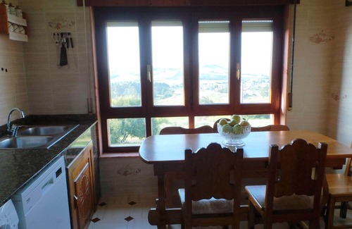 Miengo House | Country house with magnificent sea views near beaches. G-12029