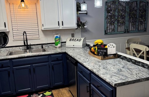 Pigeon Forge House | COUNTRY IN THE CITY