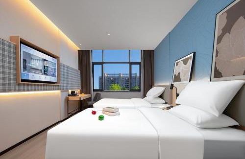 Jingzhou Hotel | Country Inn & Suite by Radisson, Jingzhou Shishou Embroidered Forest Avenue