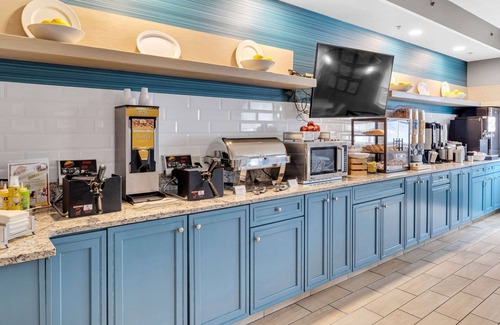 Dodds Addition Hotel | Country Inn & Suites by Radisson Rehoboth Beach - Dewey