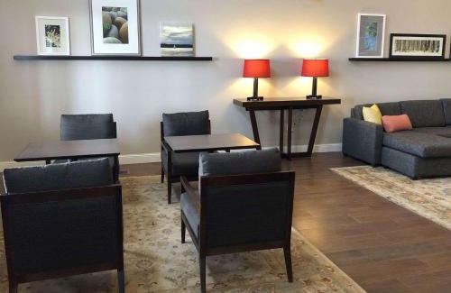 Rapid City Hotel | Country Inn & Suites by Radisson, Rapid City, SD