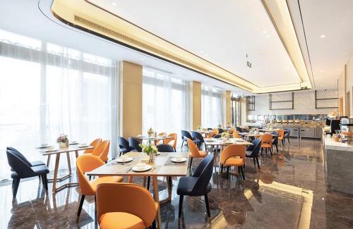 Shajing Hotel | Country Inn & Suites by Radisson Shenzhen International Convention and Exhibition Center