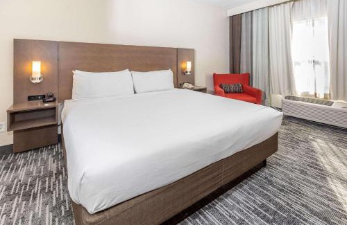 Smyrna Hotel | Country Inn & Suites by Radisson, Smyrna - Atlanta Northwest