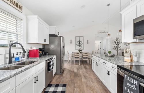 Sparta House | Country Stay near Burgess Falls!