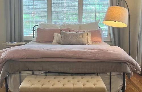 Thompson's Station Apartment | Country Suite