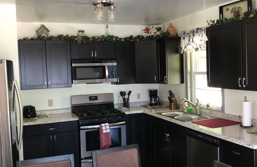 Geneva-on-the-Lake Cottage | "Country Villa" cottage 8; 3 bedroom