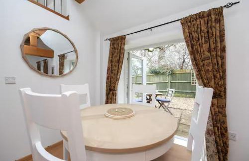 South Chailey House | Countryside Barn Retreat in Chailey Pass The Keys