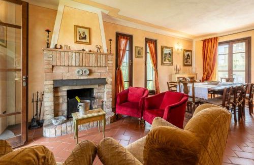 Castelfiorentino House | Countryside Home With Pool Near Florence