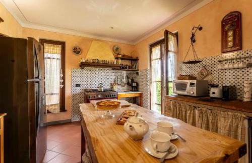 Castelfiorentino House | Countryside Home With Pool Near Florence