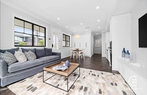 Marsden Park House | Couples' Haven - 2 Bedrooms