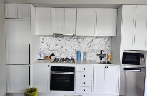Marsden Park House | Couples' Haven - 2 Bedrooms