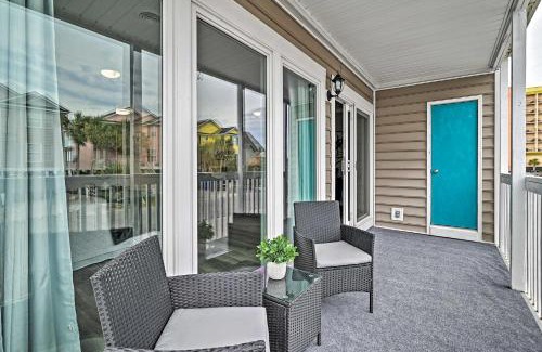 Surfside Beach Apartment | Couples Retreat with Balcony in Surfside Beach!