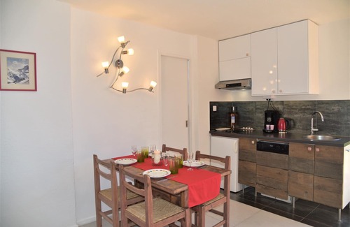 Le Praz Apartment | Courchevel Le Praz - Ski on foot - View and light