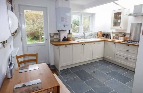 Solva Cottage | Court House