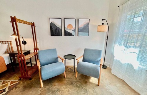 Smithville Apartment | Court Yard Studio Smithville