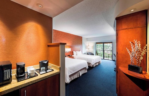 Buford Hotel | Courtyard by Marriott Atlanta Buford Mall of Georgia