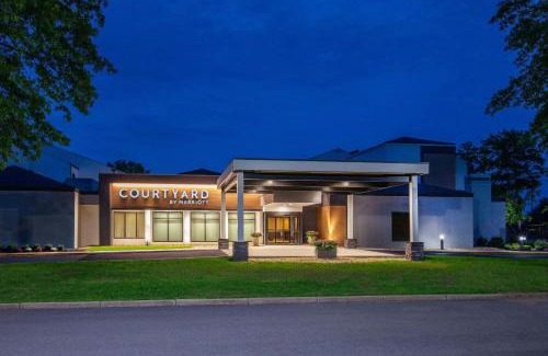 Andover Hotel | Courtyard by Marriott Boston Andover
