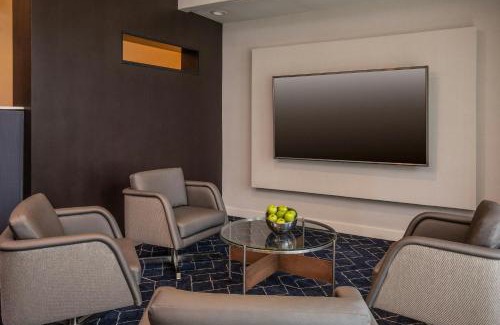 Andover Hotel | Courtyard by Marriott Boston Andover