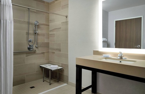 Grapevine Hotel | Courtyard by Marriott Dallas DFW Airport North/Grapevine