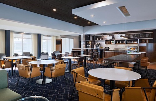Richardson Hotel | Courtyard by Marriott Dallas Richardson at Spring Valley