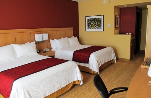 Leon Hotel | Courtyard by Marriott Leon at the Poliforum