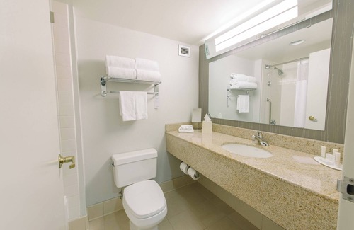 Nashua Hotel | Courtyard by Marriott Nashua