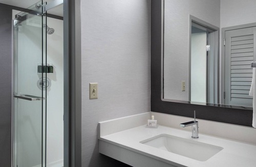 Poughkeepsie Hotel | Courtyard by Marriott Poughkeepsie