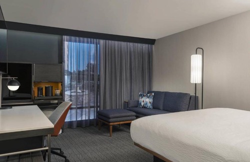 Miramar Hotel | Courtyard by Marriott San Diego Miramar