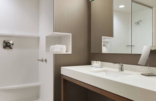 Woodbury Hotel | Courtyard by Marriott St Paul Woodbury