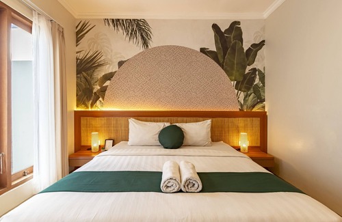 Renon Hotel | Cove Vin Stay