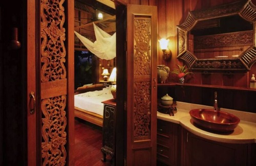 Krabi Resort | Covered Outdoor Bathroom Railay Beach