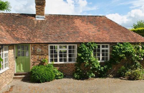 Cowbeech House | Cowbeech Farm Cottage