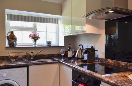 Cowbeech House | Cowbeech Farm Cottage