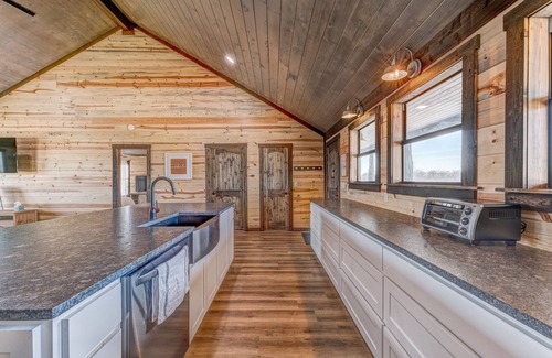 Martindale House | Coyote Creek Ranch I Familes, stargazing, Martindale