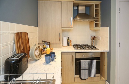 Belfast Apartment | Cozy 1 BDRM apt 2 mins from shops&buses FREE PRKNG