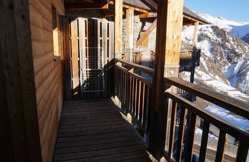 Orcieres-Merlette Apartment | Cozy 1-Bedroom Apartment for 4 with Parking in Merlette, Orcières