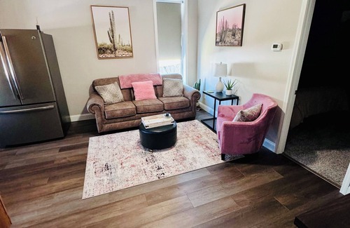 Moweaqua Apartment | Cozy 1-bedroom apartment with Fast WiFi, AC in Peaceful Moweaqua - Hidden Gem